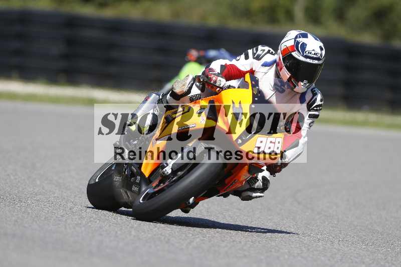 /43 08.08.2025 Discover the Bike ADR/Race 3 rot/968